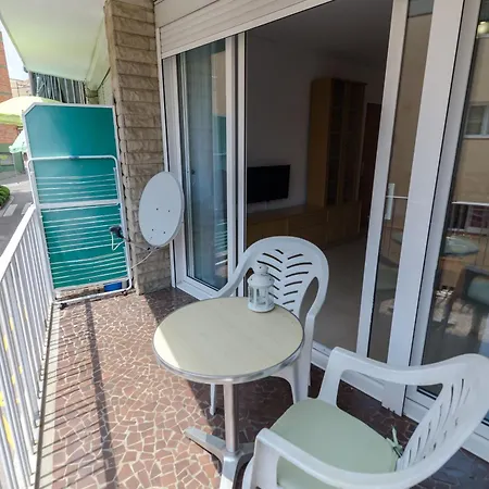 Apto Lyra Cerca De Playa 5 Huespedes Apartment Lloret de Mar